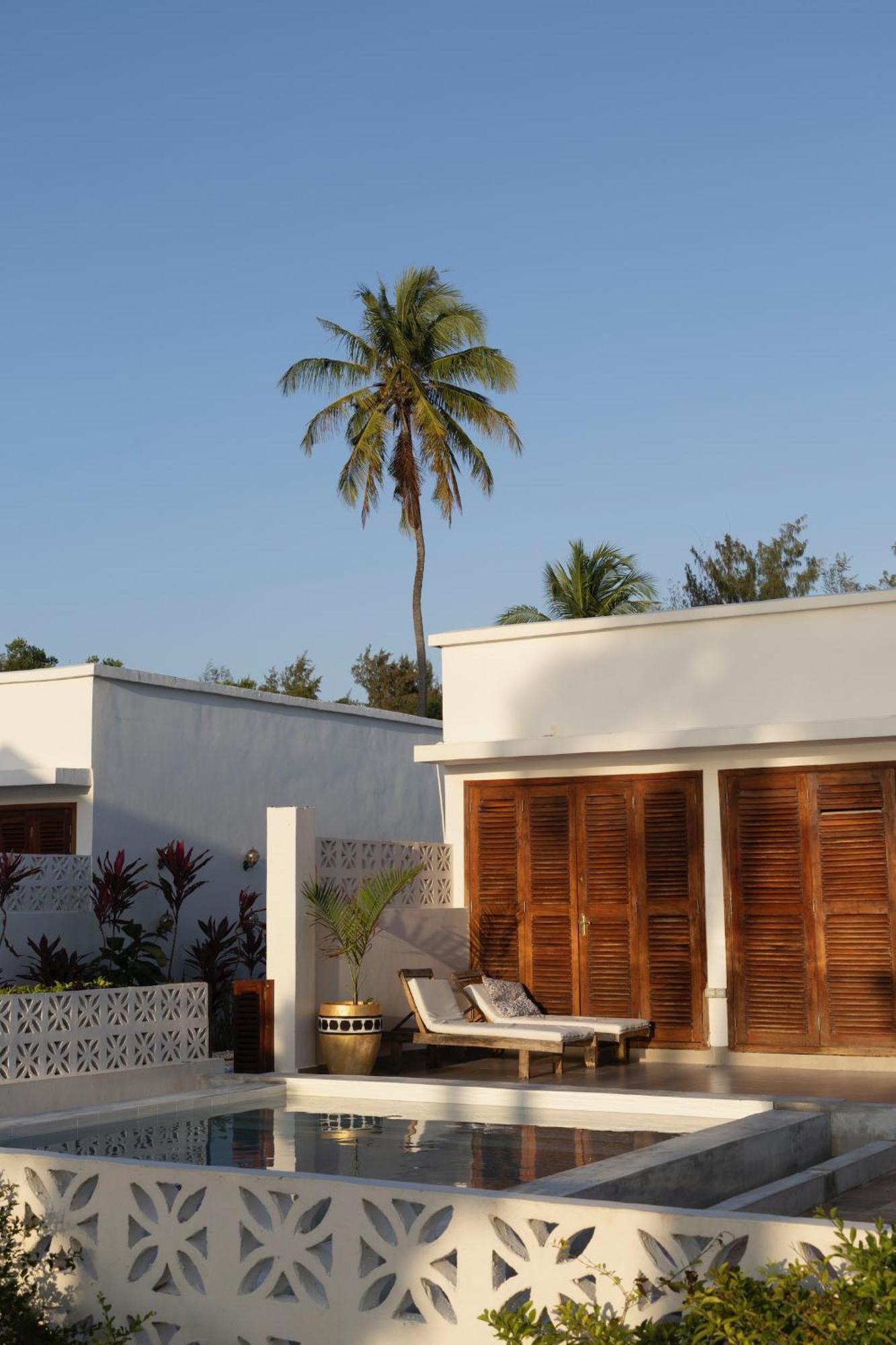 Pili Pili Orient Beach Resort Bwejuu Buitenkant foto
