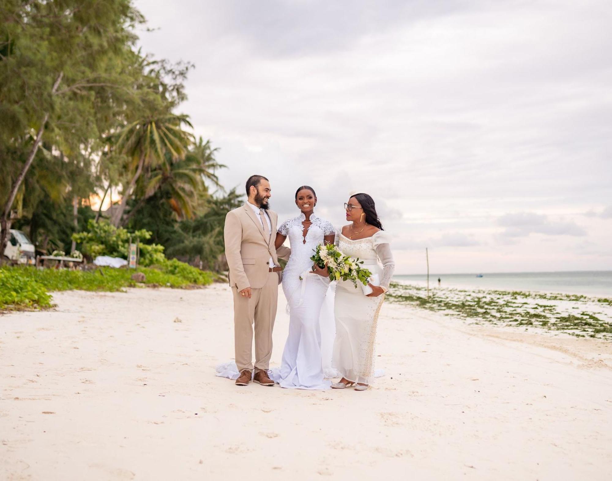 Pili Pili Orient Beach Resort Bwejuu Buitenkant foto