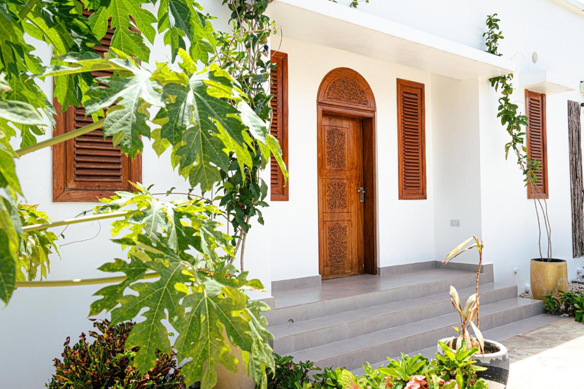 Pili Pili Orient Beach Resort Bwejuu Buitenkant foto